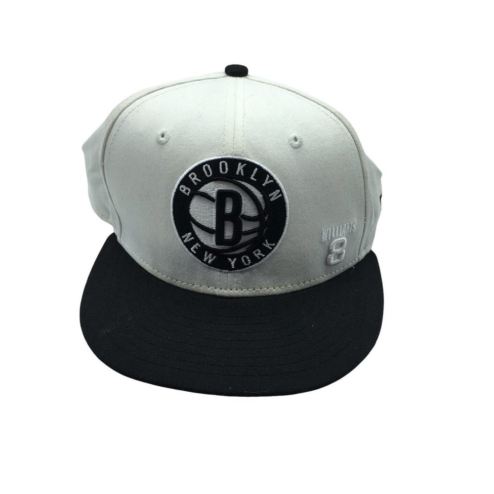 New Era x NBA Brooklyn Nets 2 Tone Williams 8 Snap Back Adjustable 9FIFTY OSFM